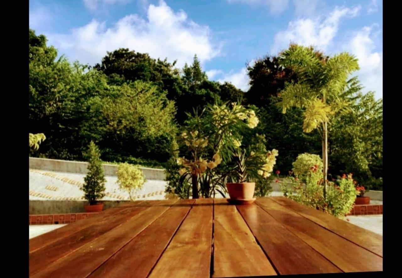 Daisy'S 2 Bedroom Family Home For Up To 5 Guests With Garden & Bbq Koh Samet Bagian luar foto