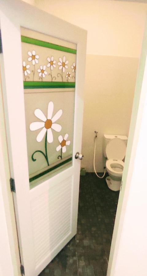 Daisy'S 2 Bedroom Family Home For Up To 5 Guests With Garden & Bbq Koh Samet Bagian luar foto
